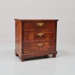 1070 6550 CHEST OF DRAWERS